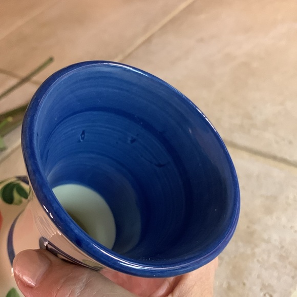 Gail Pittman Vase - Picture 3 of 7